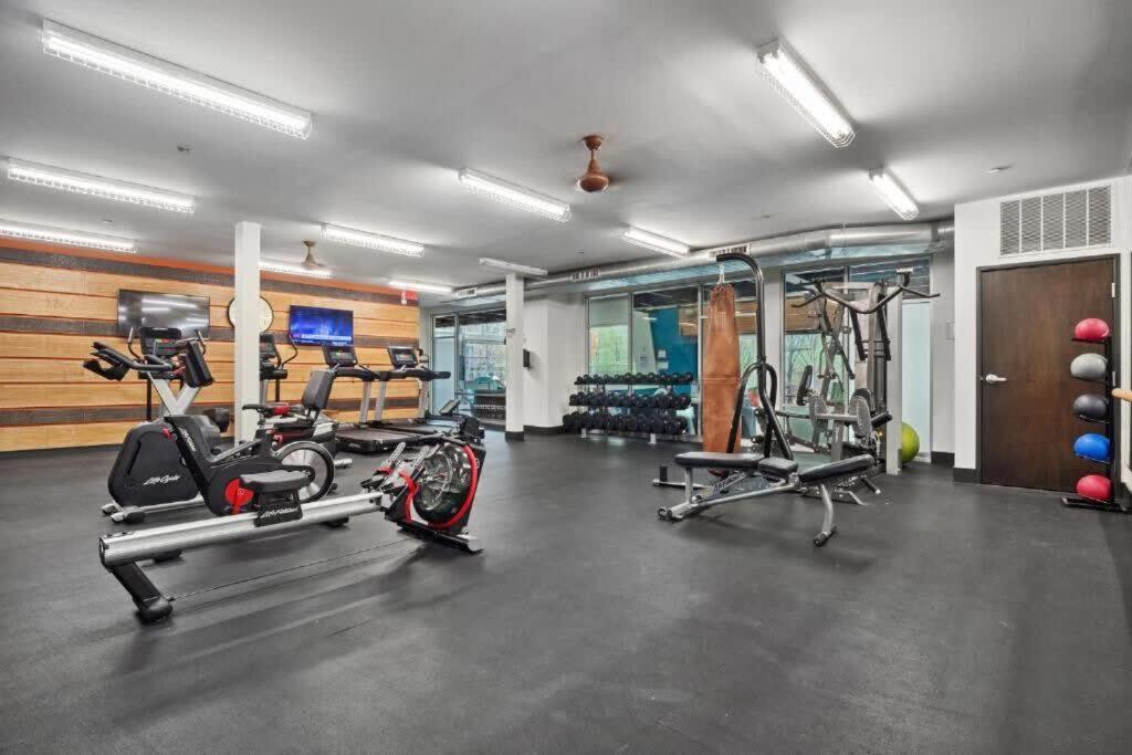 Apartment Cozysuites Mill District With Pool, Gym # 10 *
