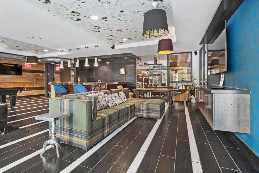 Cozysuites Mill District With Pool, Gym # 10 Minneapolis
