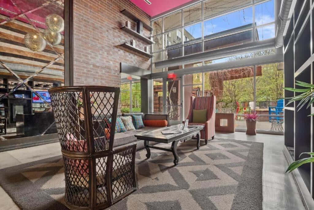 Cozysuites Mill District With Pool, Gym # 10 *