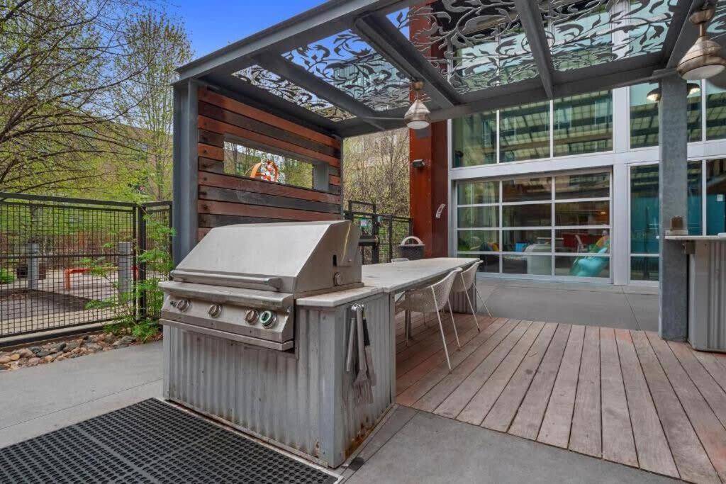 Apartment Cozysuites Mill District With Pool, Gym # 10