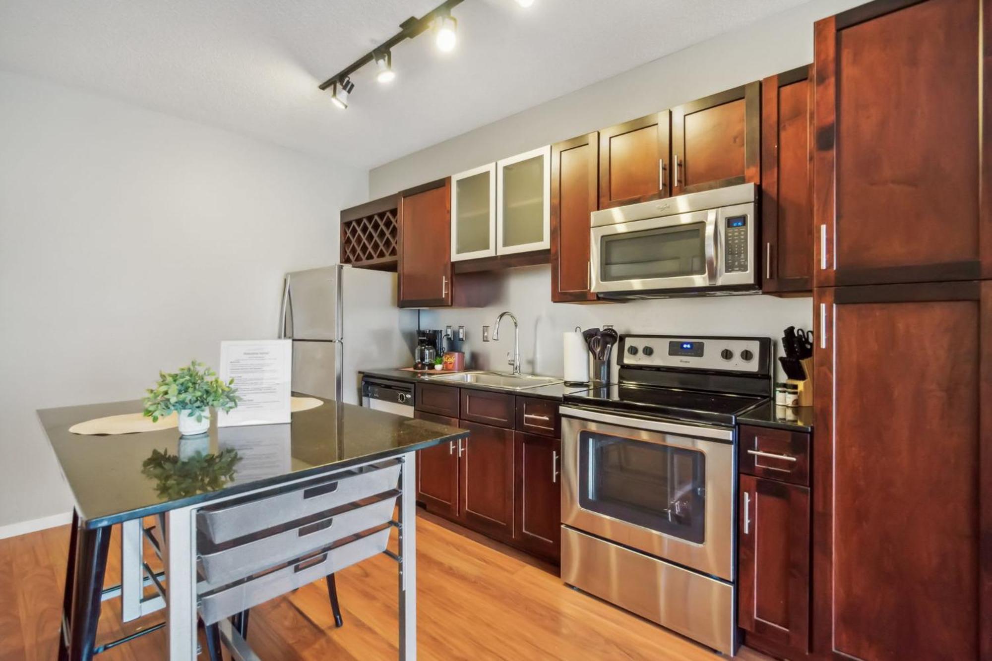 Cozysuites Mill District With Pool, Gym # 10 * Minneapolis